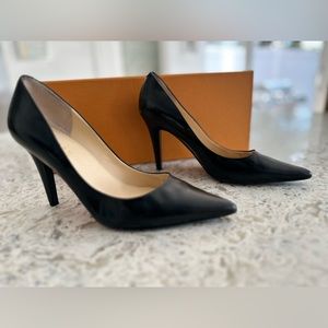 Ralph Lauren Lindella II Burnished Leather Pump (Size 7)